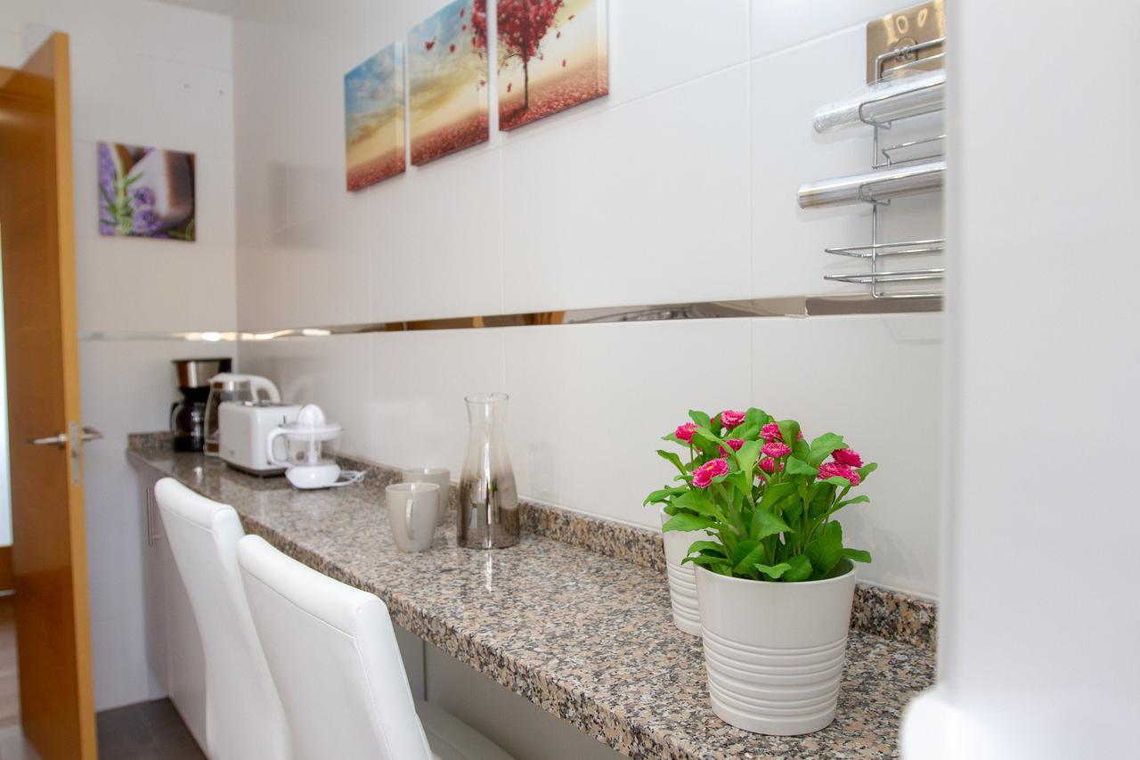 Lydia Uno Apartment Torremolinos Exterior photo